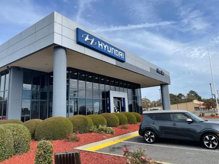 Hyundai Warner Robins showroom
